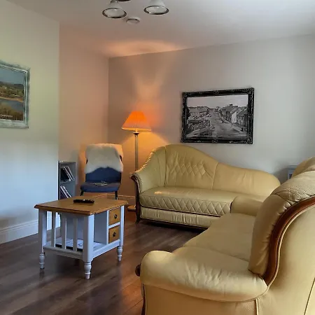 Laneside Haven - Worker Friendly - Accessible, Gated, Gym And Parking Monaghan